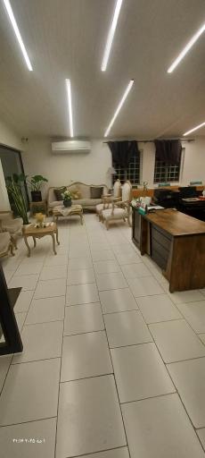 عکس مسکن صابر 