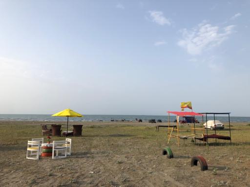 عکس کافه ساحلی کاتالیا