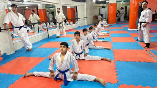 عکس باشگاه ورزشی شکیبا