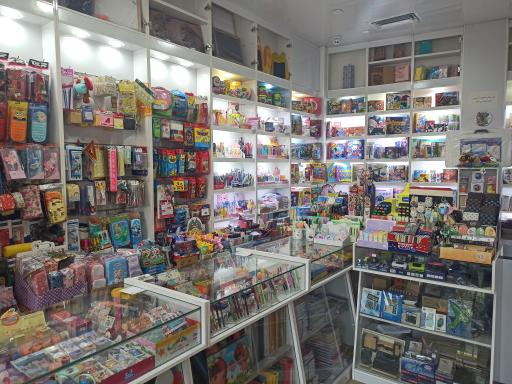 عکس فروشگاه لوازم التحریر اتحاد