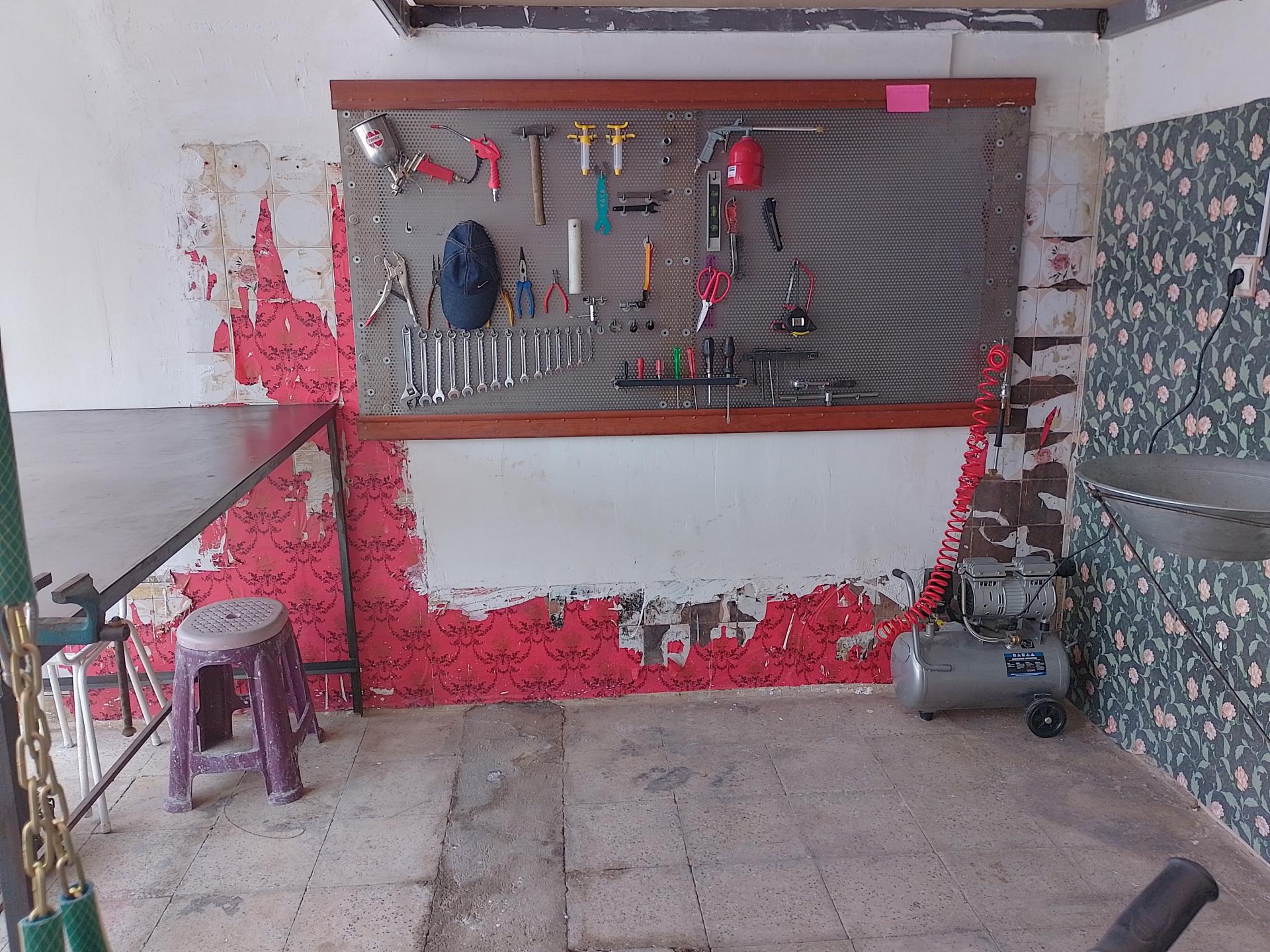 عکس تعمیرگاه دوچرخه پدال