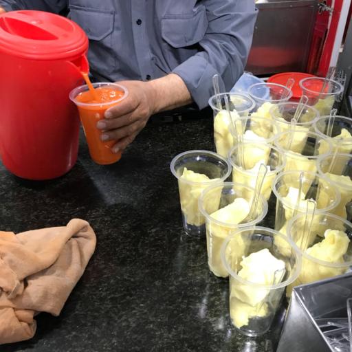 عکس آب هویج بستنی مؤذنی