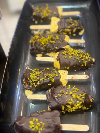 آبمیوه بستنی گاومیش