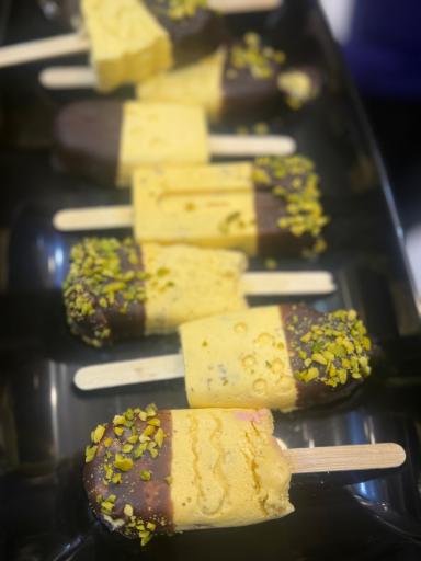 عکس آبمیوه بستنی گاومیش