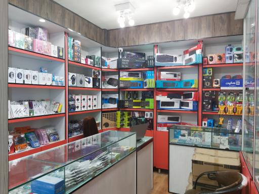 عکس فروشگاه تاچ لند