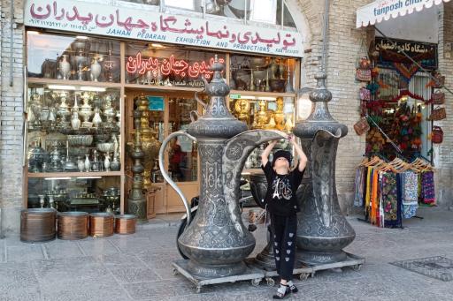 عکس تولیدی و نمایشگاه جهان پدران