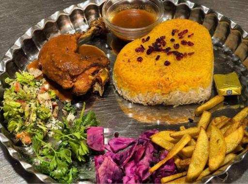 عکس رستوران گلپایگانی هلیا