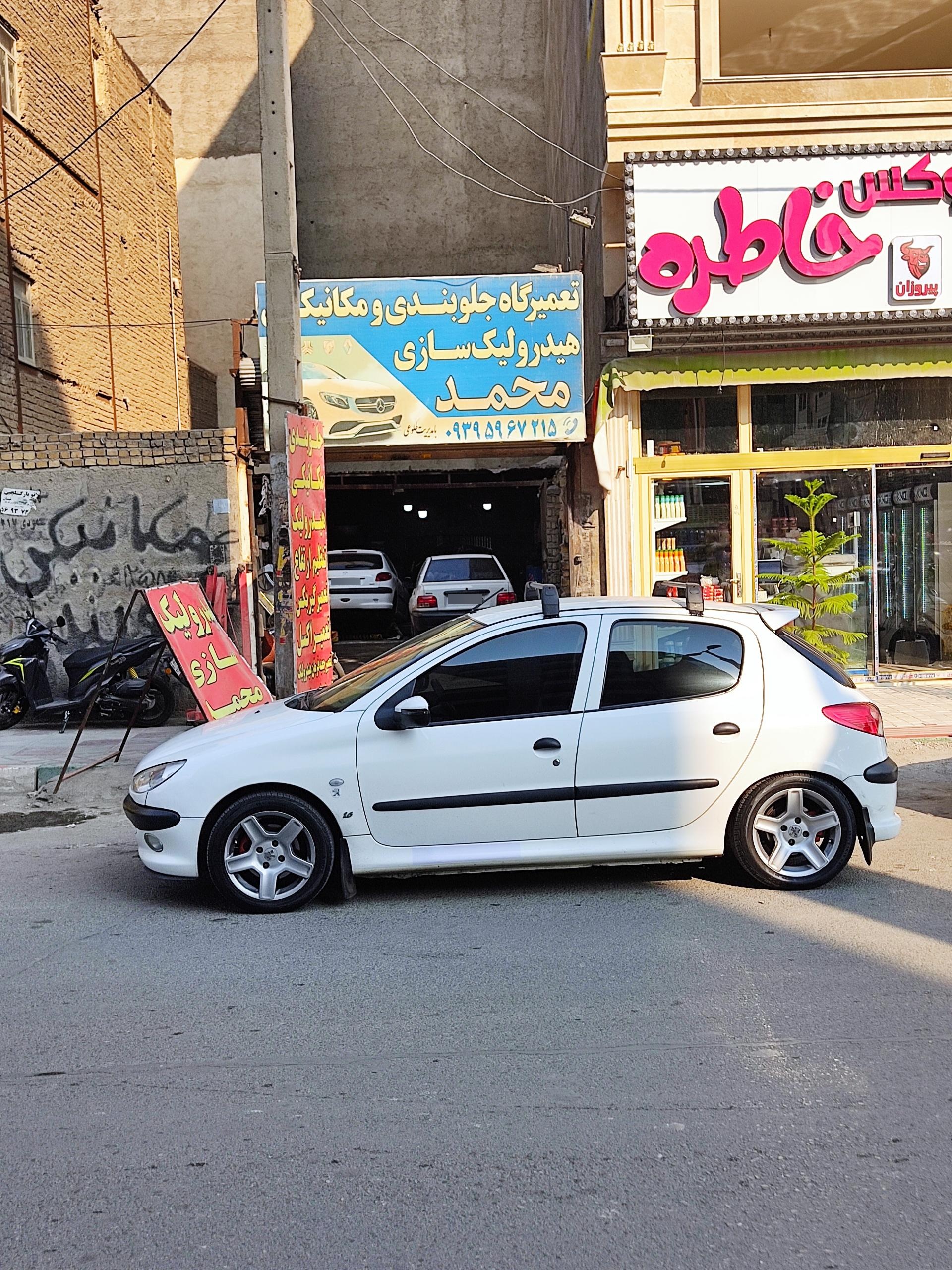 عکس تعمیرگاه و جلوبندی سازی محمد