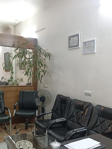 عکس دفتر وکالت حسین عارفیان 