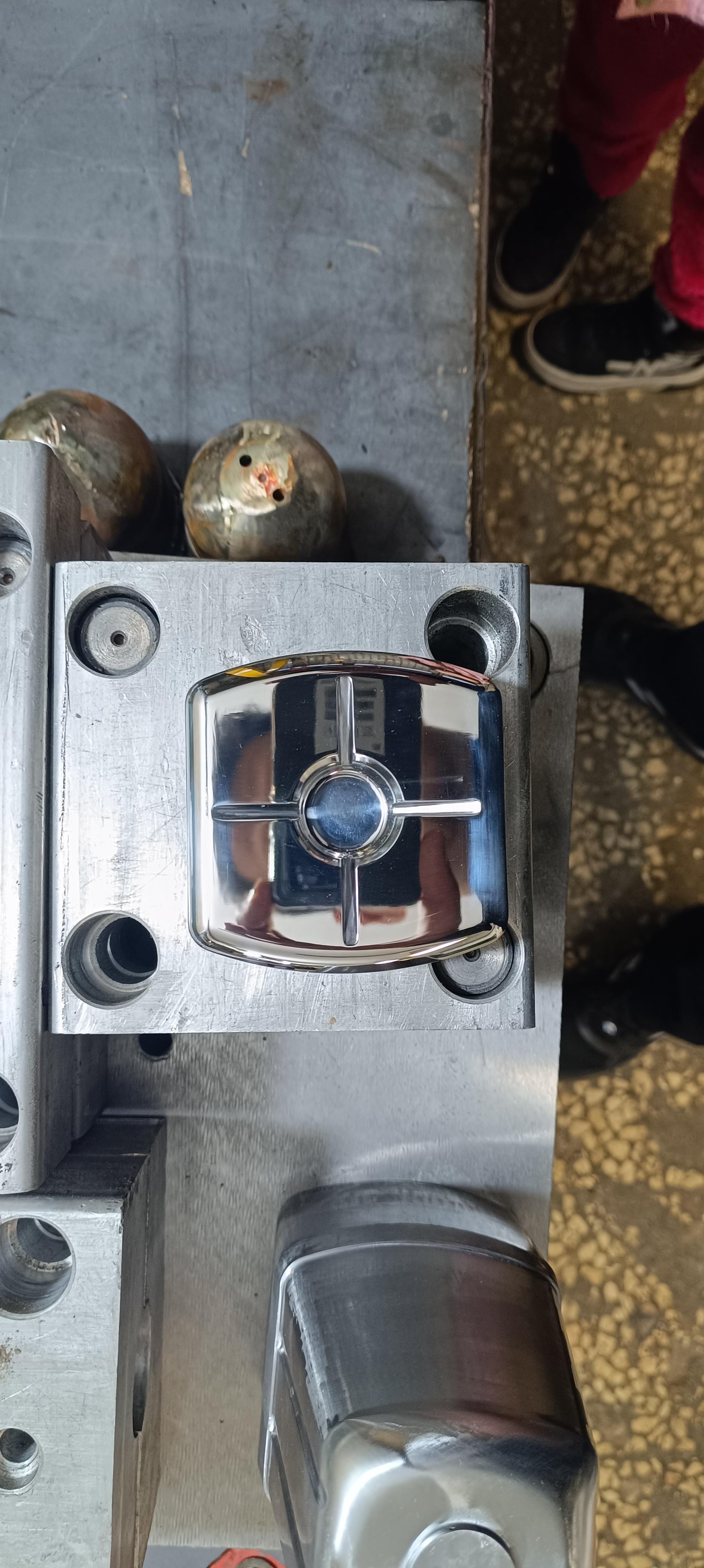 عکس پولیش کاری اسحاقی 