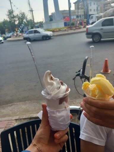 عکس آبمیوه و بستنی بهار