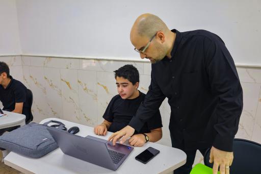 دبیرستان دوره اول مفید قم