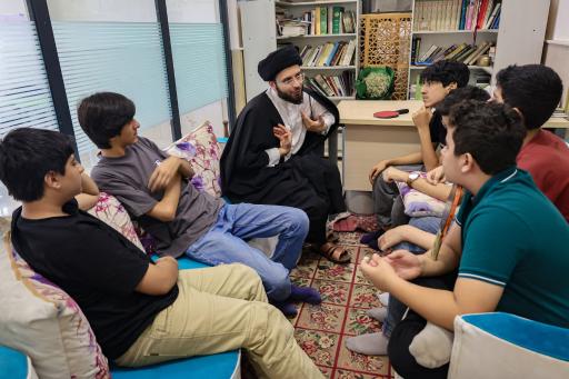 عکس دبیرستان دوره اول مفید قم