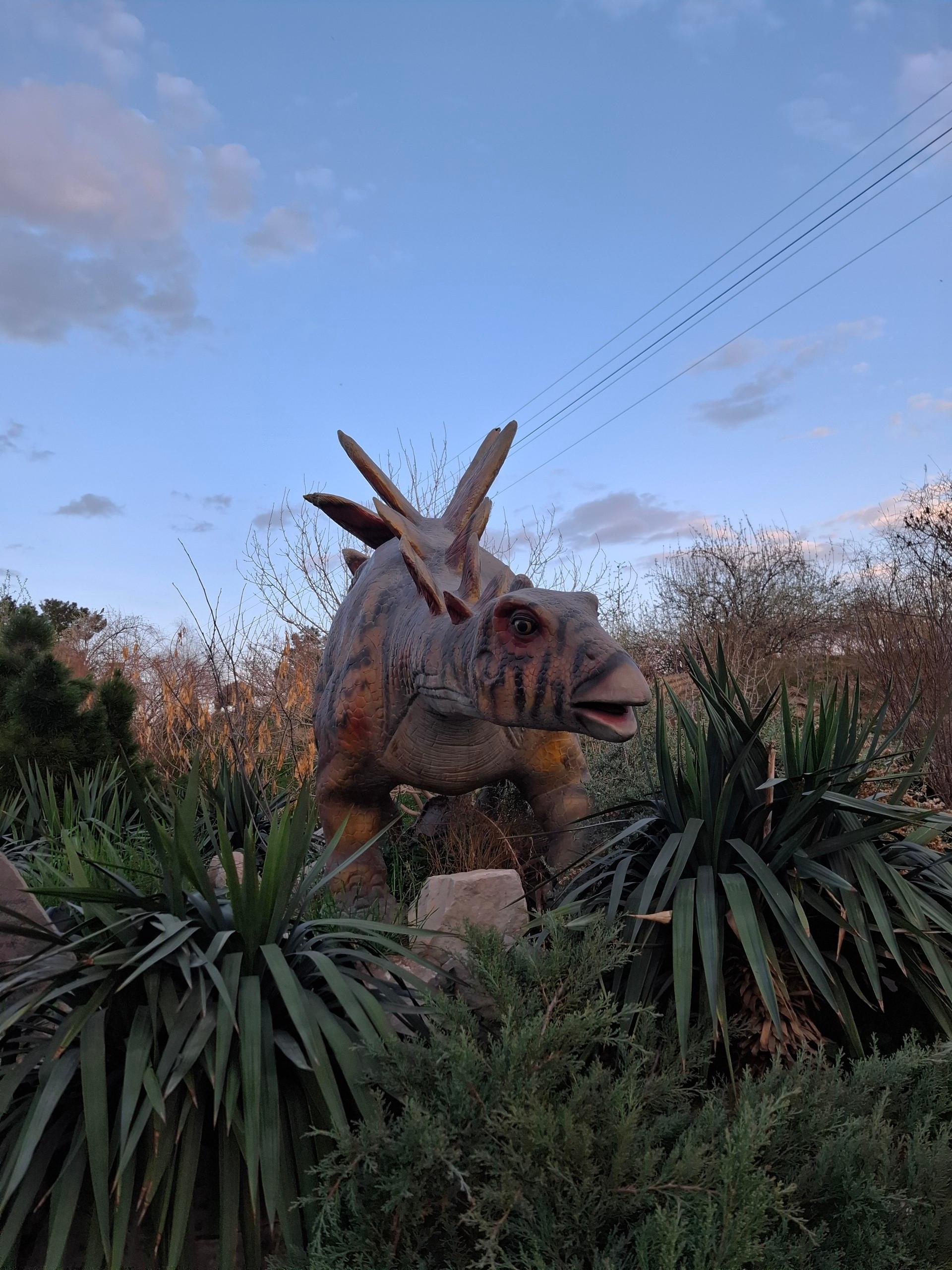 عکس پارک ژوراسیک مشهد 