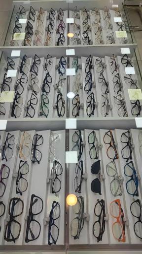 عکس عینک فروشی رُز