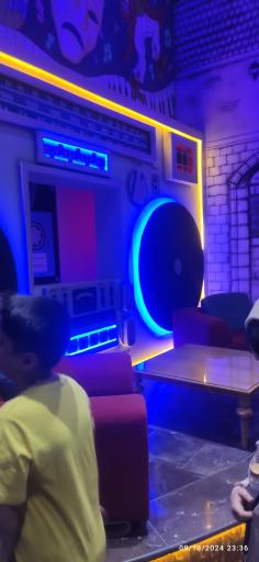 عکس مجموعه فرهنگی تفریحی عمارت خنده 