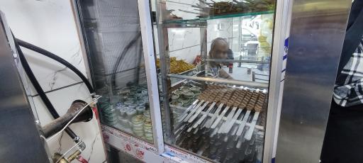 عکس کلبه کباب طاها