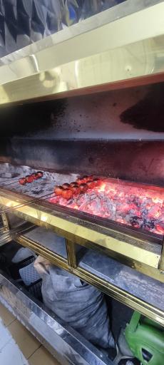 عکس کلبه کباب طاها