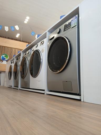 عکس فروشگاه اسنوا شعبه شهدا