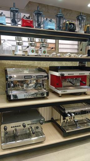 عکس مرکز تخصصی قهوه کروژ