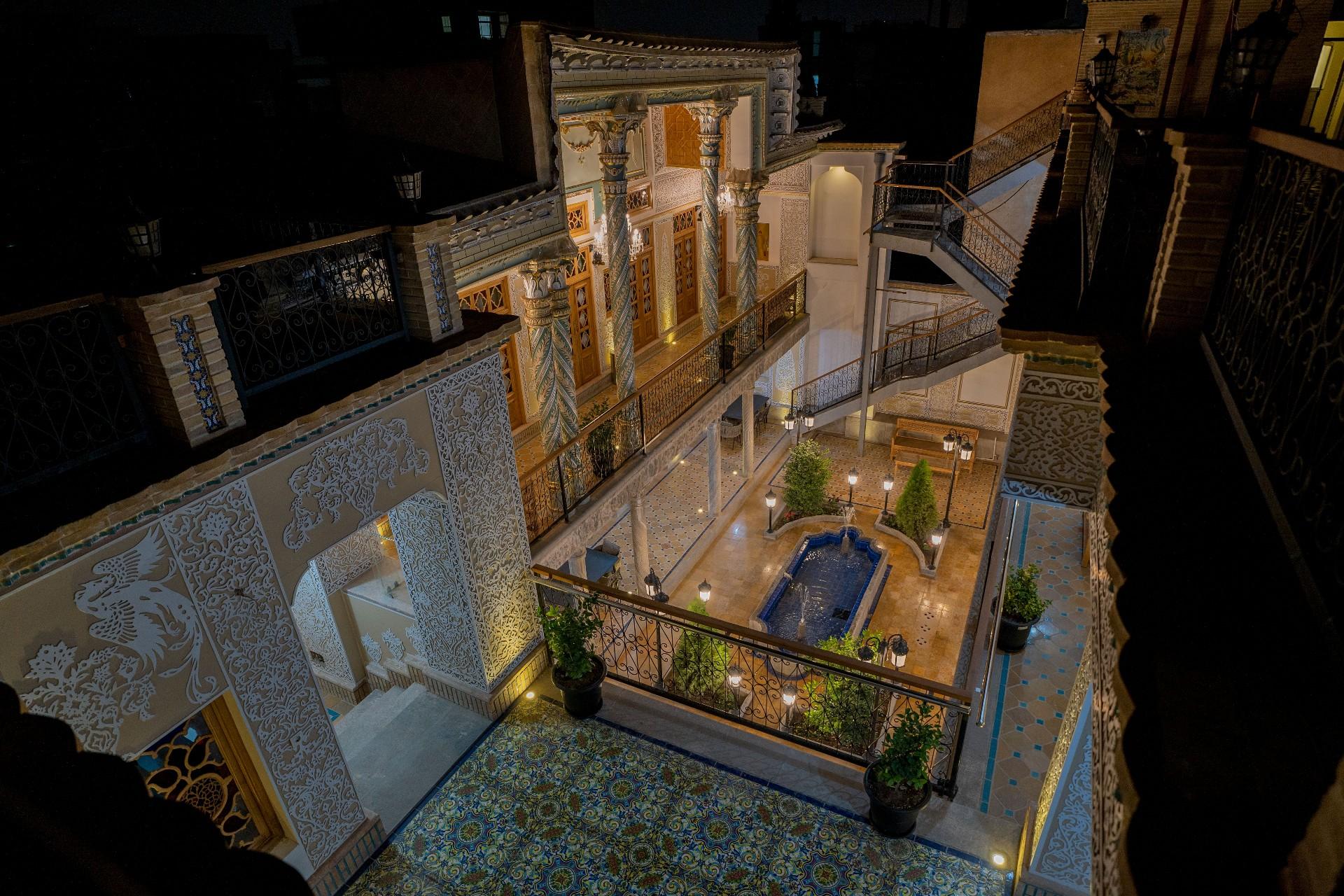 عکس بوتیک هتل ایزدی 
