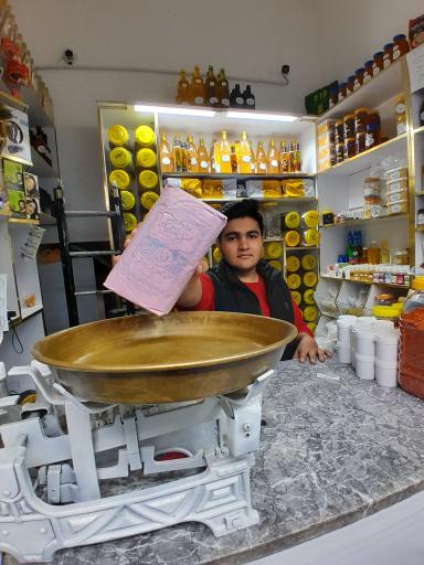 عکس عطاری ۷ گیاه