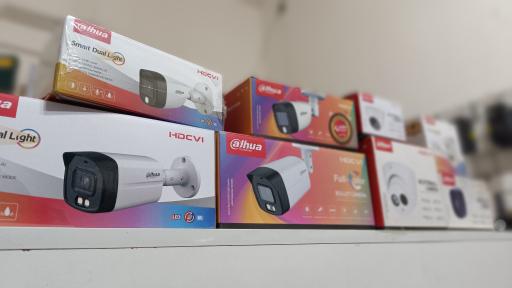 عکس دوربین مداربسته و دزدگیر اماکن دی