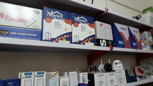 عکس دوربین مداربسته و دزدگیر اماکن دی