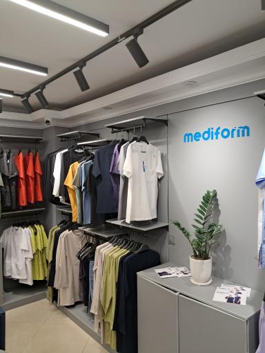 عکس روپوش و اسکراب مدیفرم