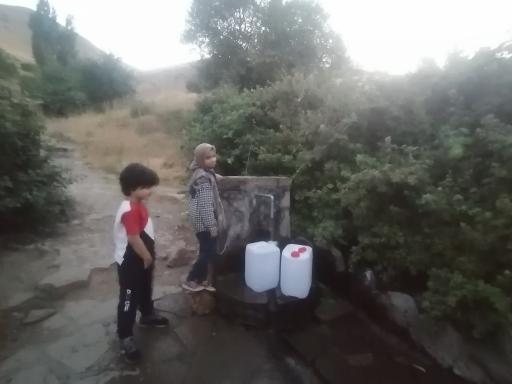 عکس چشمه سنگ شکن