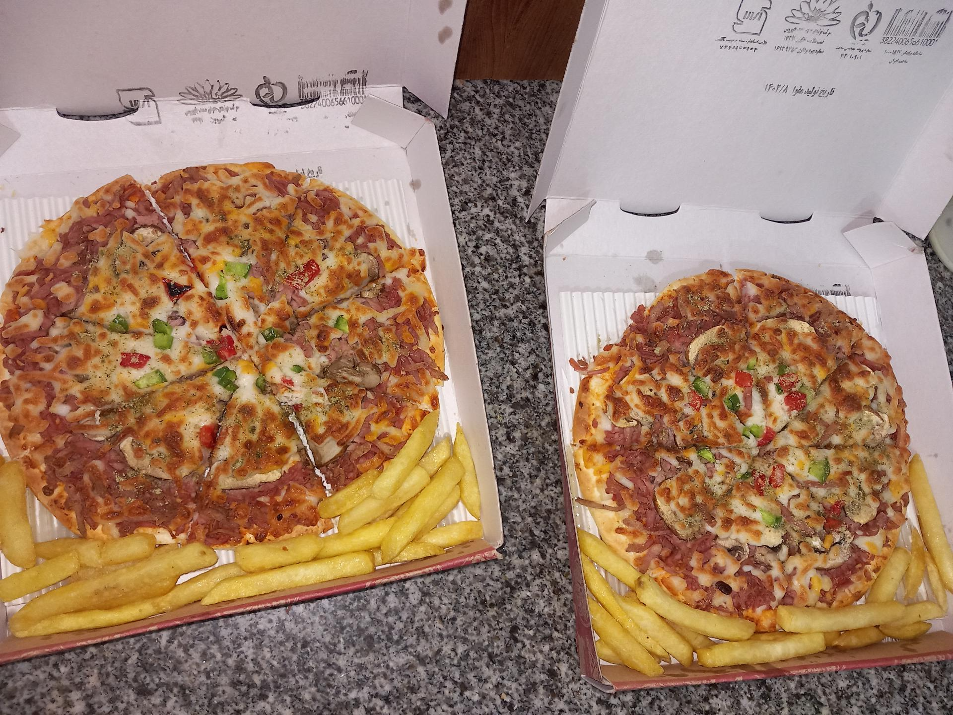 عکس پیتزا و ساندویچ اشکان فود