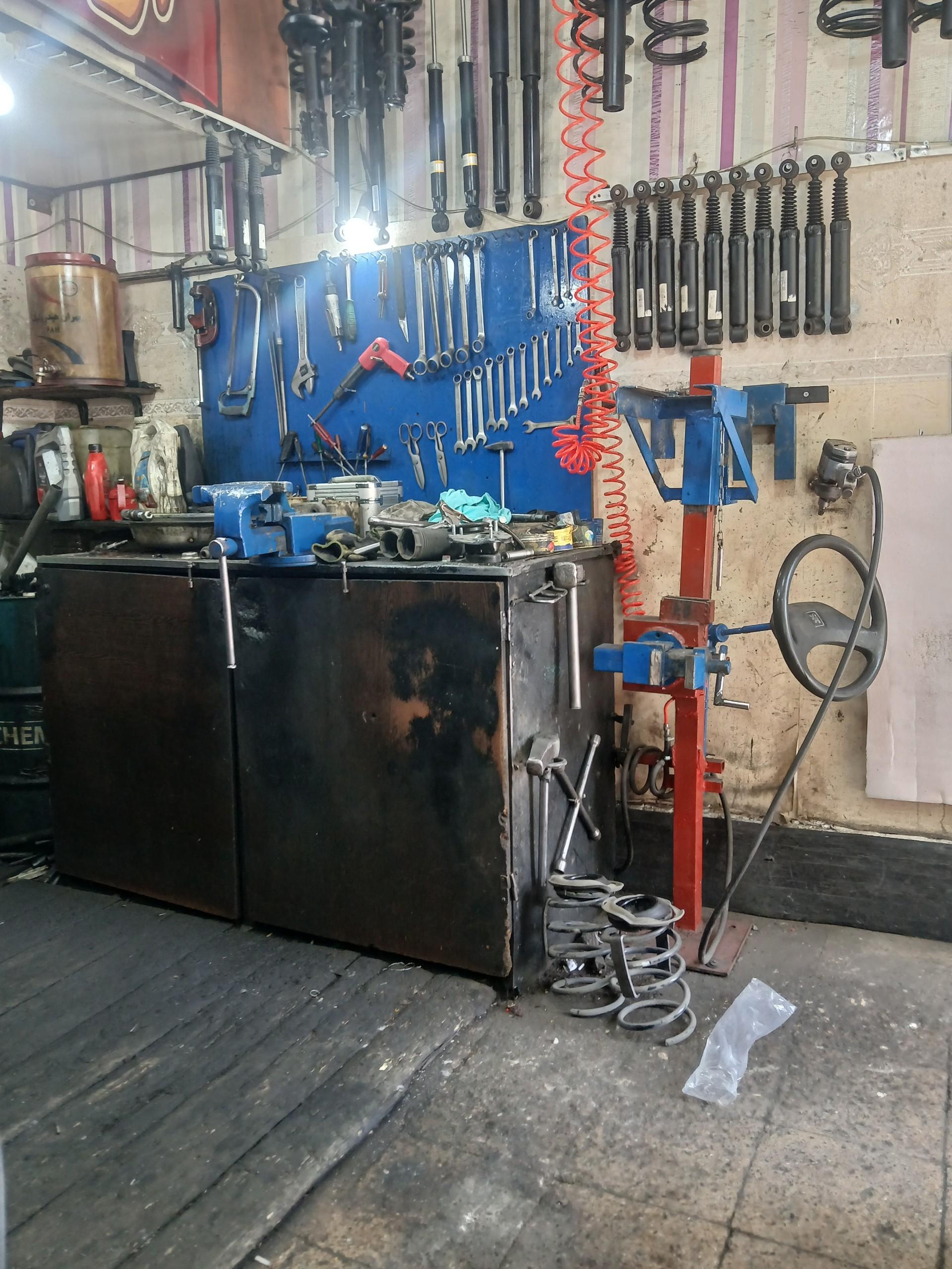 عکس کمک فنر و جلوبندی اورجینال اکبر
