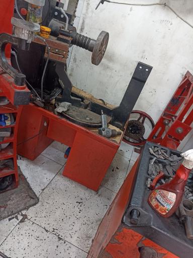 عکس تاب گیری رینگ و تعویض روغن غلامپور