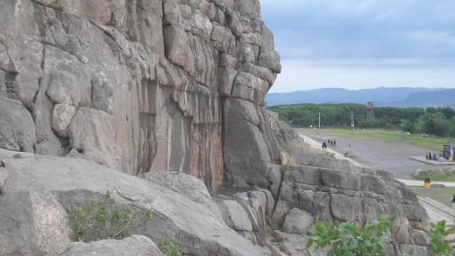 عکس نقش برجسته مهرداد دوم