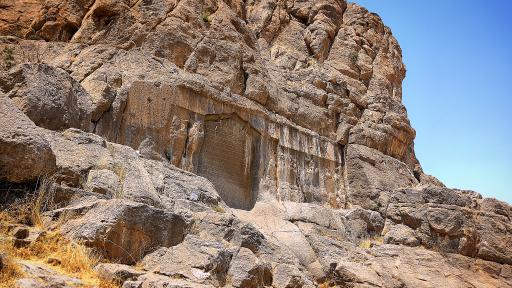 عکس نقش برجسته مهرداد دوم