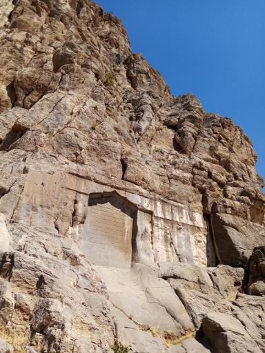 عکس نقش برجسته مهرداد دوم