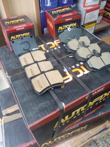 عکس فروشگاه لنت و باتری خودرو میرزایی