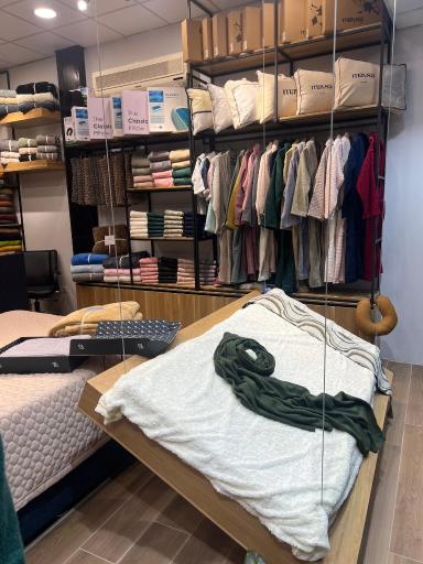 عکس مایسا خانه