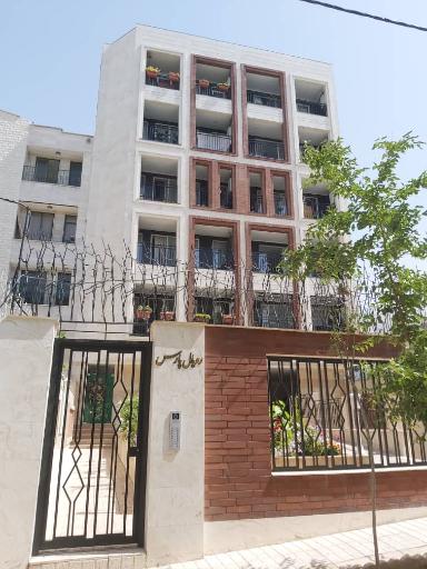 عکس ساختمان رویال‌پارس 