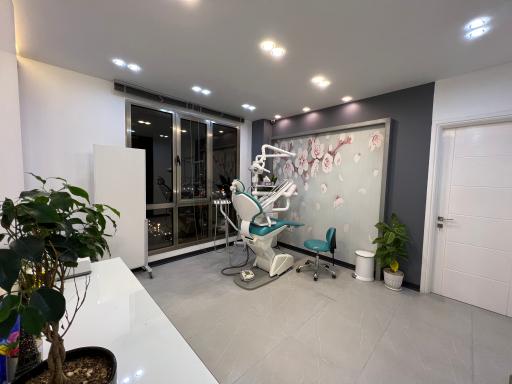 عکس دندانپزشکی دکتر زنجان خواه