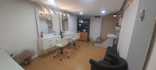 عکس سالن زیبایی مرسا