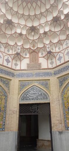 عکس حوزه علمیه دارالشفا