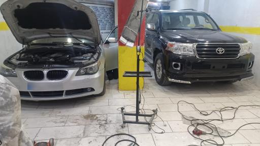 عکس تعمیرگاه رادمهر جرمنی 