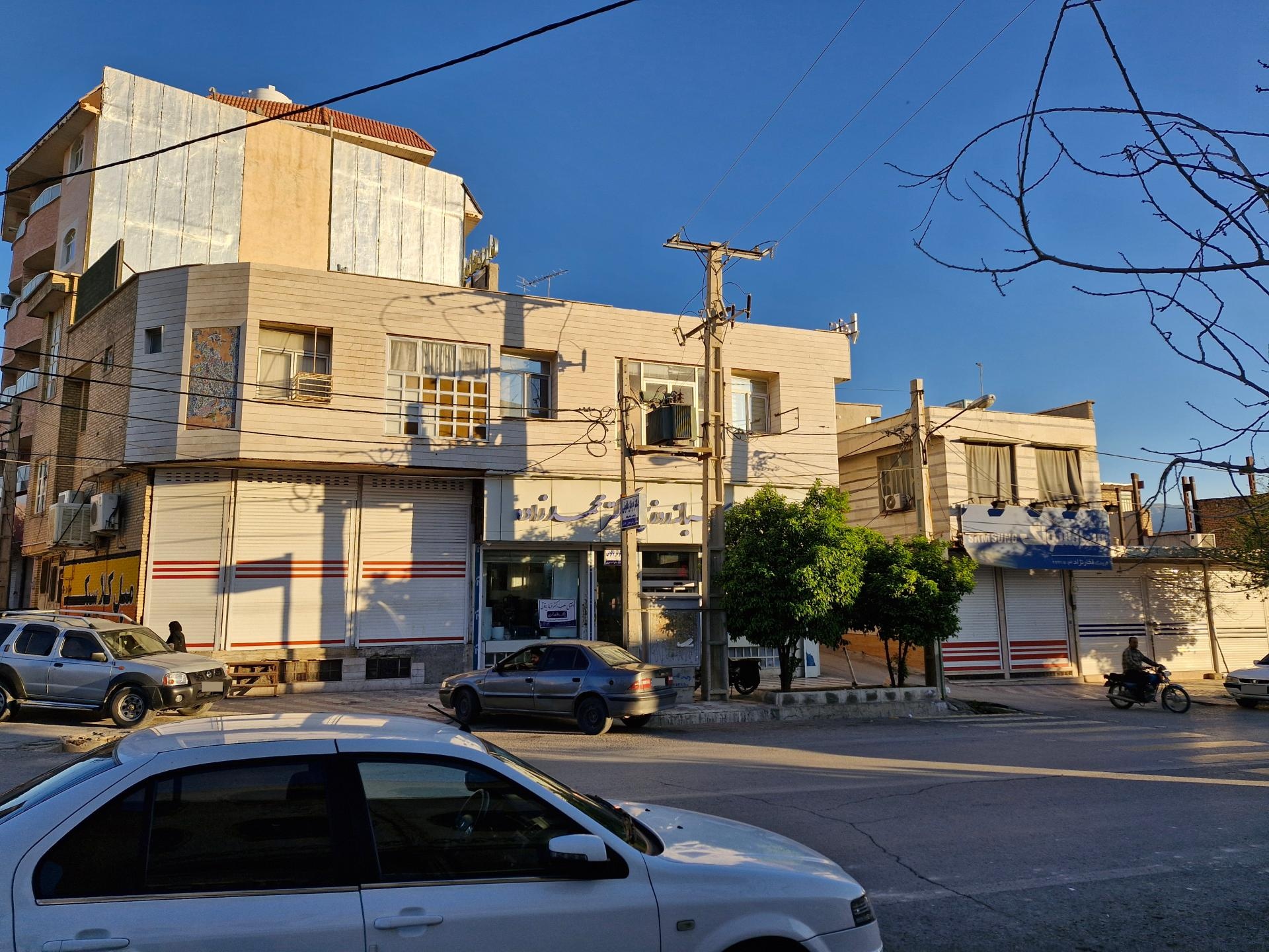 عکس داروخانه شبانه روزی دکتر محمد زاده