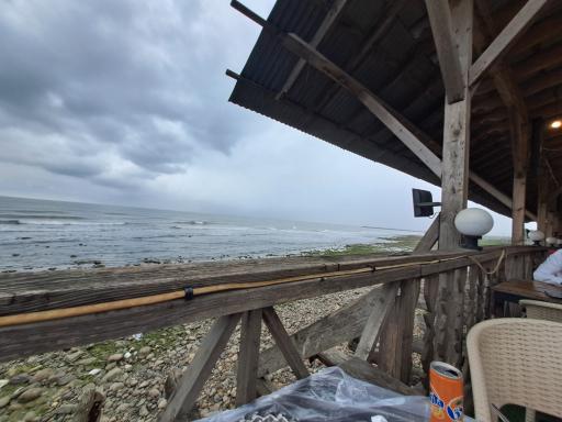 عکس کافه دهکده رامسر