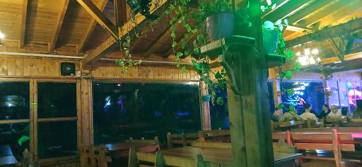 عکس کافه دهکده رامسر