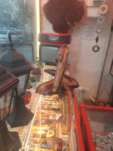 عکس لوازم برقی و ساختمانی یوسف نژاد