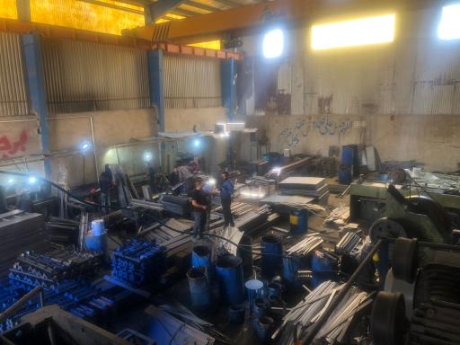 عکس دفتر شرکت بنیامین سازه نفیس 