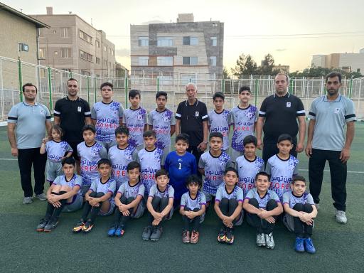 عکس مدرسه فوتبال سورن توس