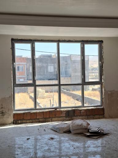 عکس درب و پنجره دوجداره حاجیان